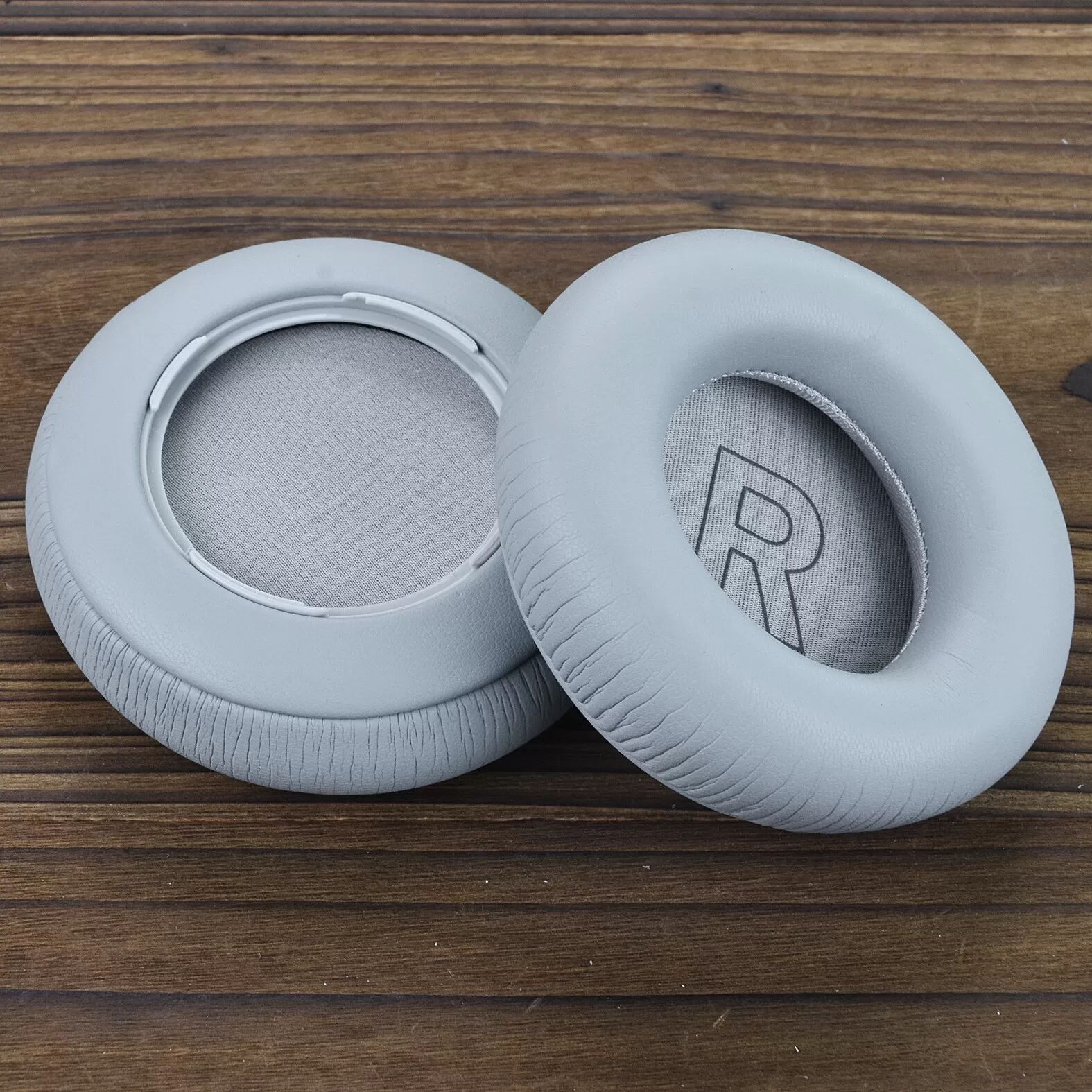 INF Premium-Ohrpolster für B&O; Beoplay H9 3. Gen - Grauer Komfort