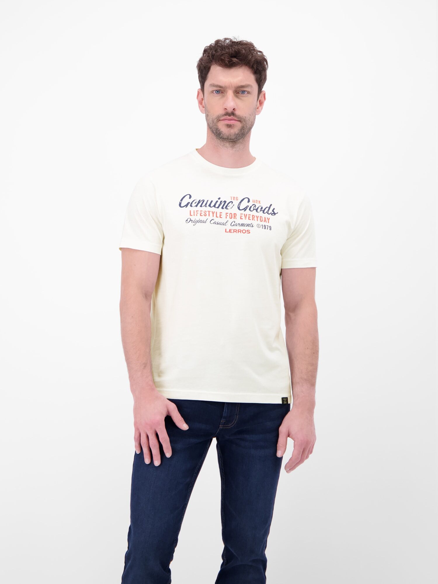 T-Shirt LERROS "T-Shirt in Jersey-Qualität mit Print", Herren, Gr. S, weiss (broken weiß), 100% Baumwolle, Rundhals, Shirts T-Shirt broken weiß S