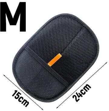 Inspired Living FurFree Electrostatic Pet Hair Removal Glove Reusable Pet Hair Remover Glove For Cats & Dogs m