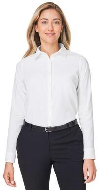 Devon & Jones DG505W Women's CrownLux Performance Spencer Poplin Dress Shirt in White size Medium   Triblend