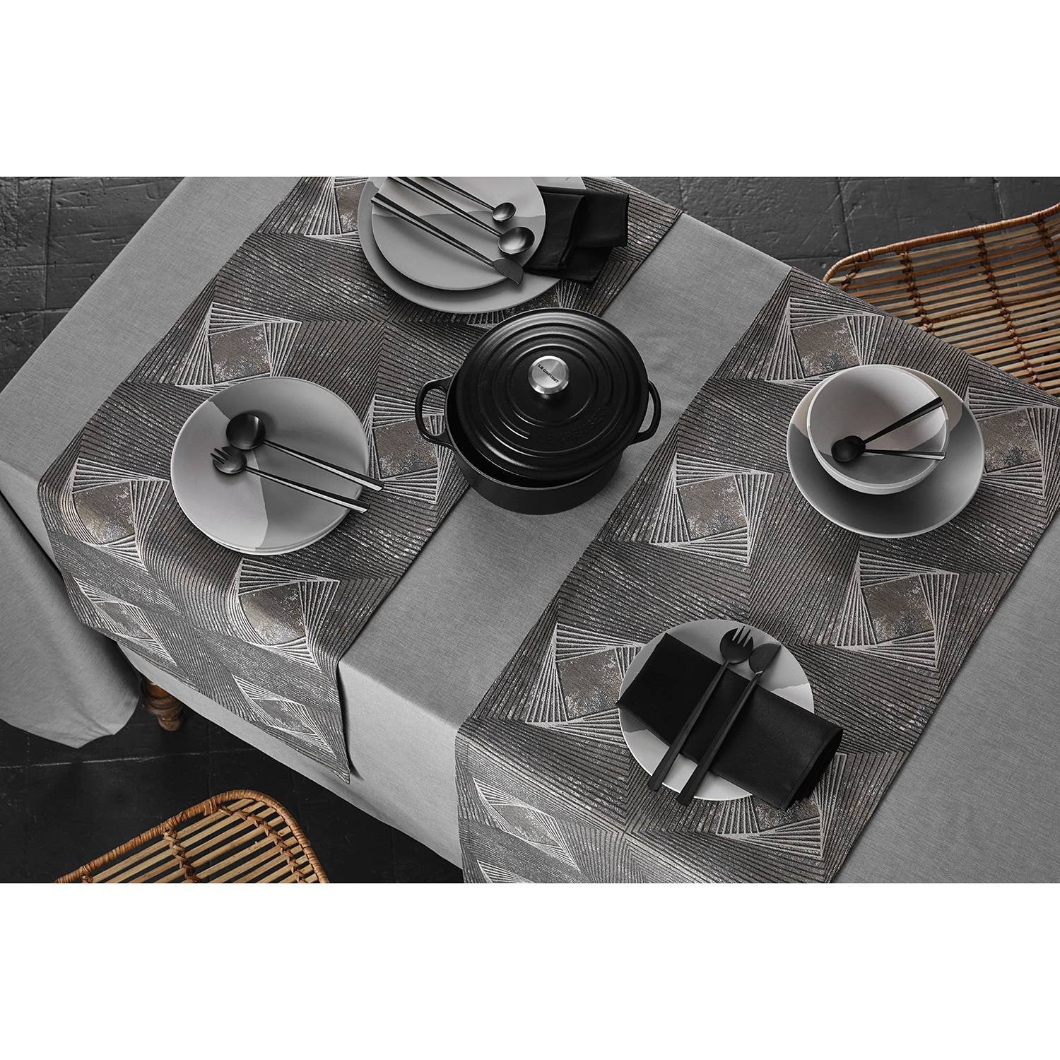 home24 Tafelloper 1307 Grijs met Grafisch Patroon B: 43 cm, L: 135 cm