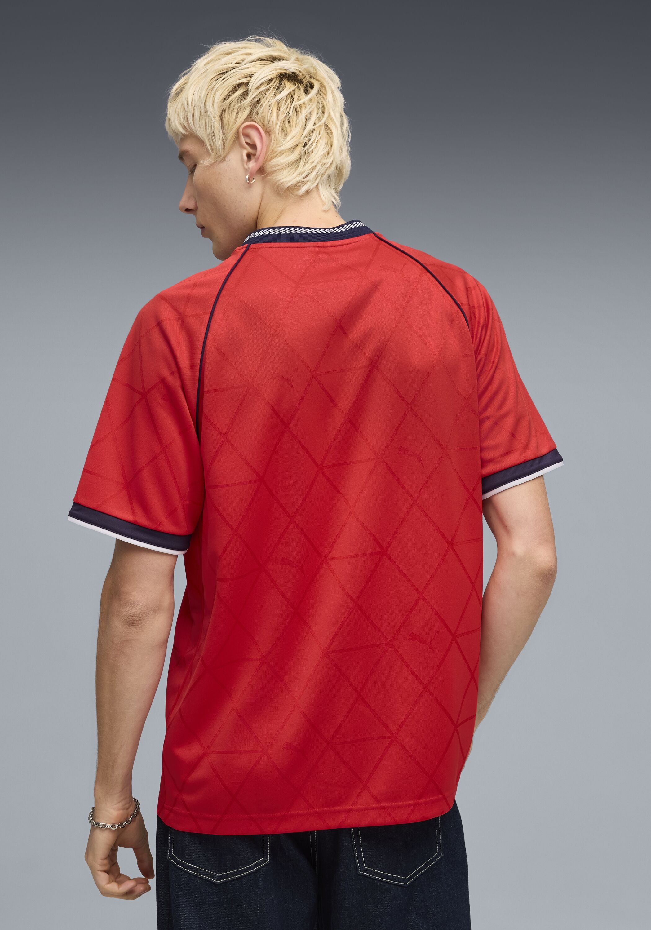 T-Shirt PUMA "SPORT PINNACLE FOOTBALL JERSEY", Herren, Gr. XL, rot (for all time rot), Piqué, Obermaterial: 100% Polyester, bedruckt, relaxed fit normal, Rundhals, Shirts T-Shirt, atmungsaktives Material, mit DryCELL-Technologie for all time rot XL