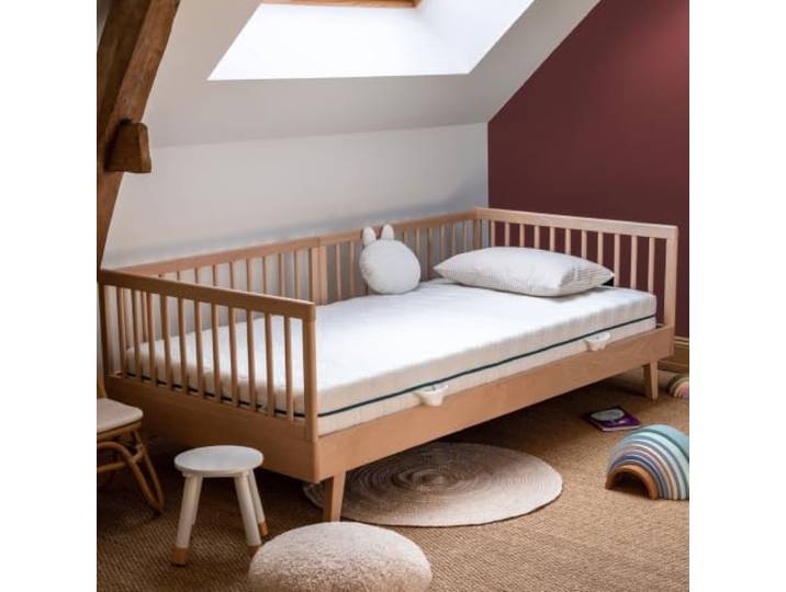 Kadolis – Mitwachsendes Kinderbett 80x160 cm aus massiver Buche – Turia