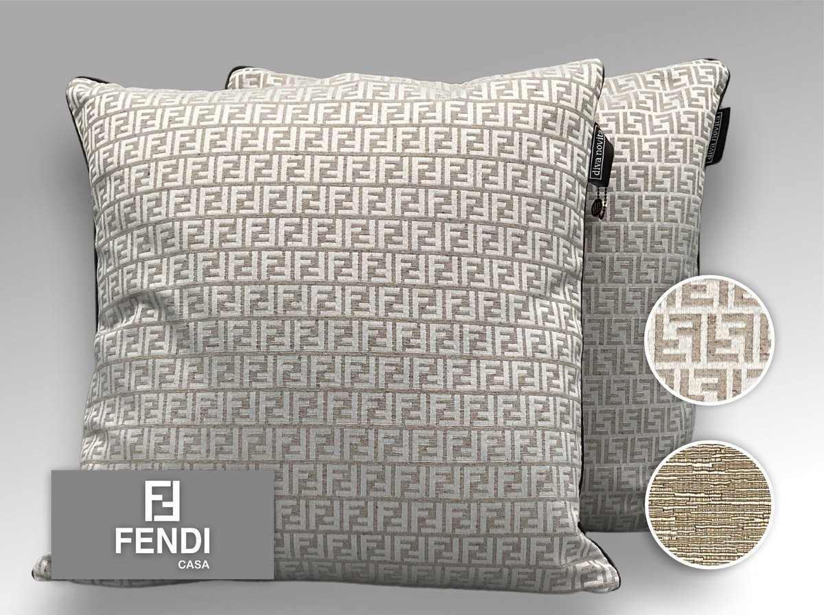 Fendi Casa sierkussen van originele Fendi stof