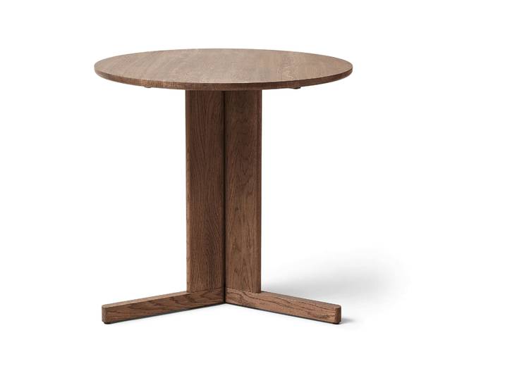 Form & Refine Trefoil Esstisch Ø75 cm Geräucherte Eiche