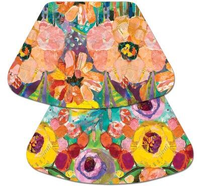 Porch & Den Spirea Blossom Pattern Reversible Wedge Shaped Placemat (Set of 4)
