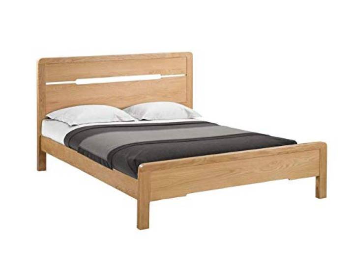 Julian Bowen Curve Doppelbett, 135 cm Retro-Bettgestell, 135 cm, kein Boxspringbett nötig, getäfeltes Kopfteil mit gebogenen Kanten, massive Eiche und Furniere