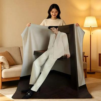 Uplift Picks Zhang Linghe Plush Throw Blanket Soft Celebrity Sofa Blanket 13 150x200 Cm