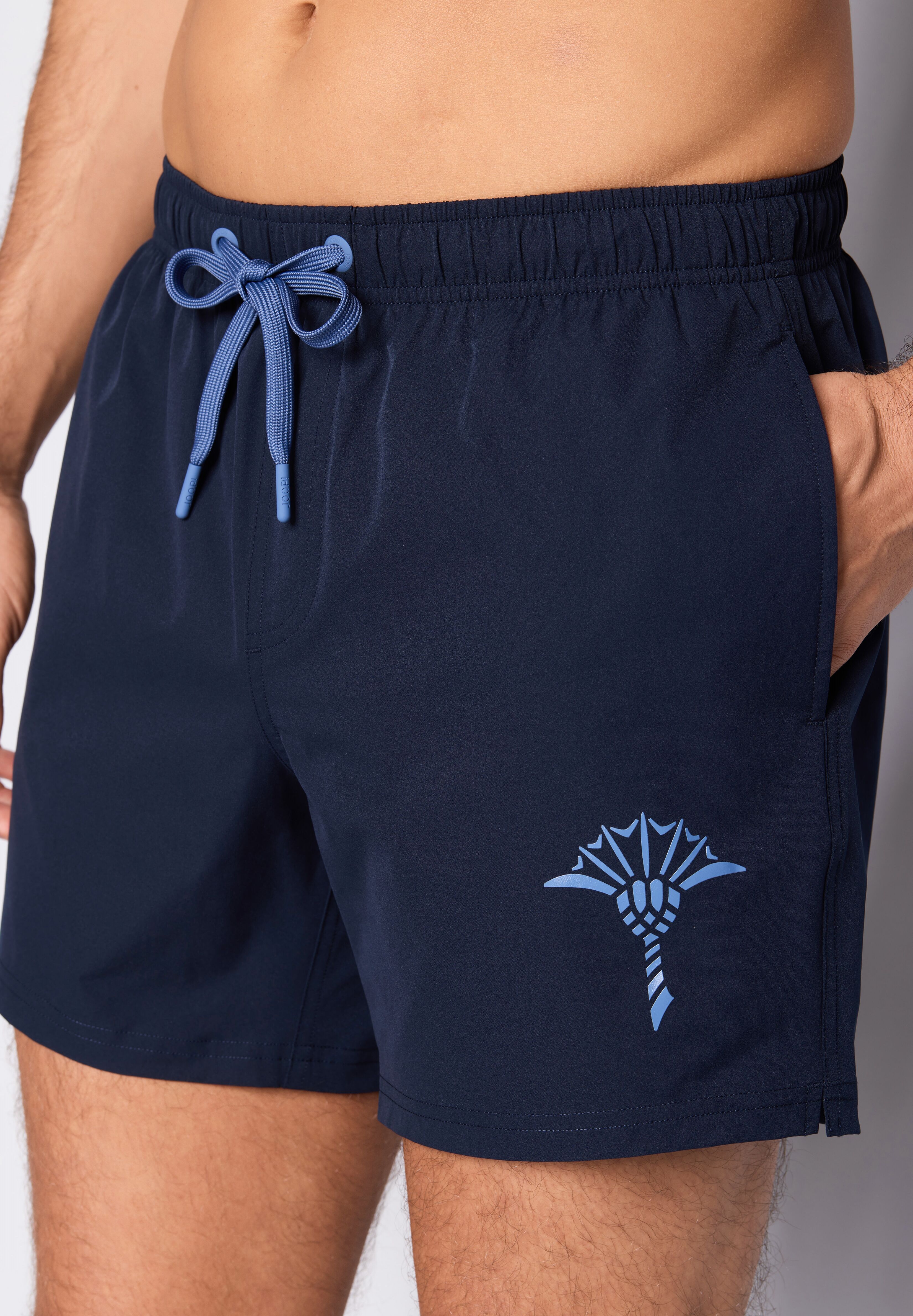Joop! Badeshorts JOOP "Solid Cornflower", Herren, Gr. M, N-Gr, blau (open blau), Web, Obermaterial: 100% Polyester, Badehosen Badeshorts, mit seitlichen Taschen und Tunnelzug open blau M, N-Gr