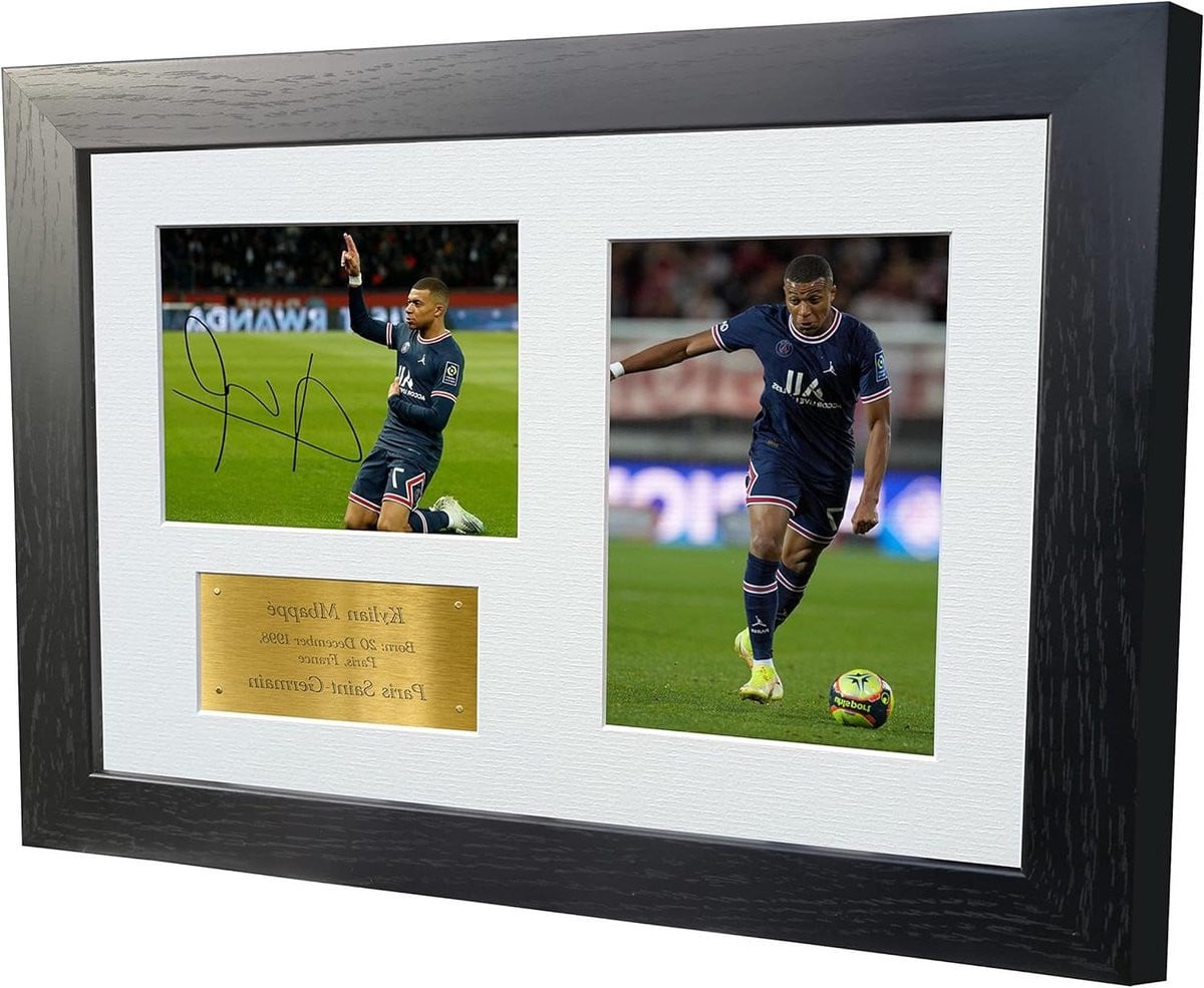Voetbal Poster Kylian Mbappé met Digitale Handtekening - Wanddecoratie - A4 - Zwart