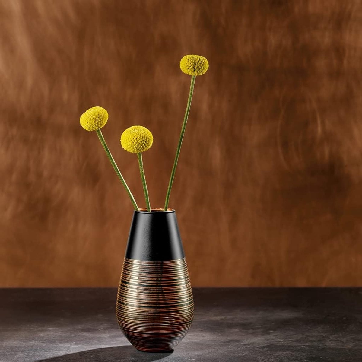 Stijlvolle Gouden Soliflorvaas voor Decoratie en Geschenken