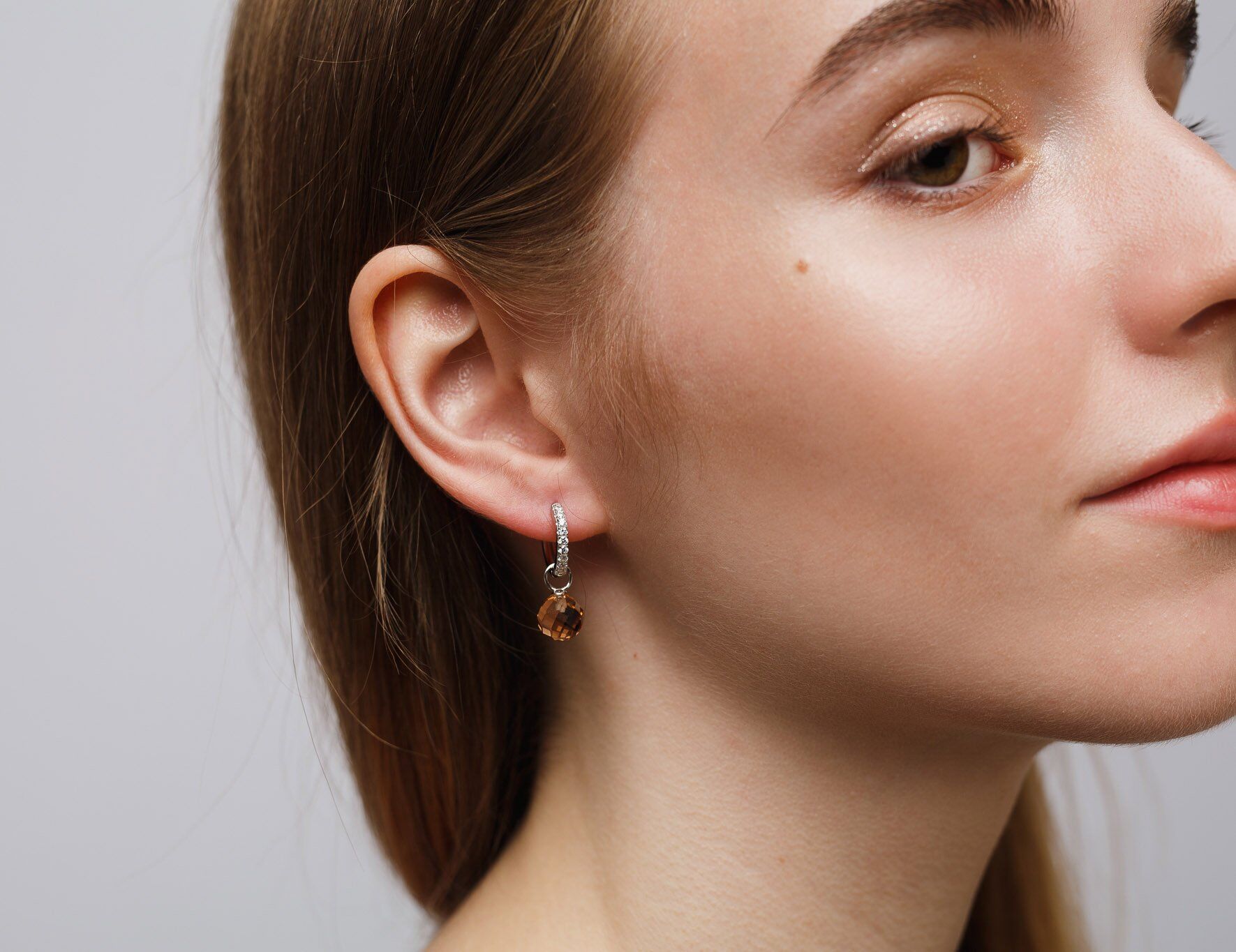 NEORE Lucia Cold Base Earrings