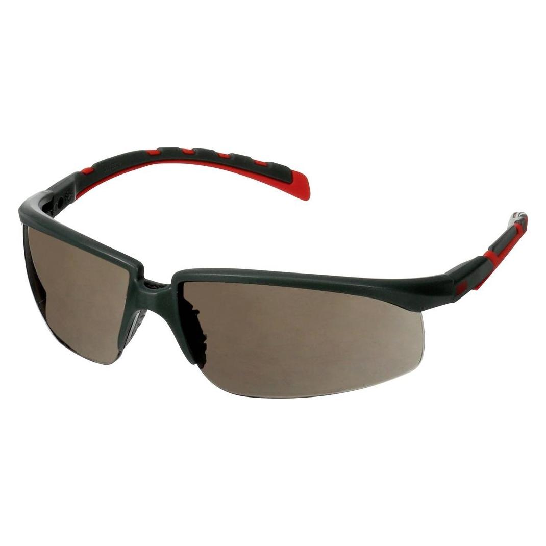 3M Solus Schutzbrille Linse Grau, kratzfest mit UV-Schutz (S2002SGAF-RED)