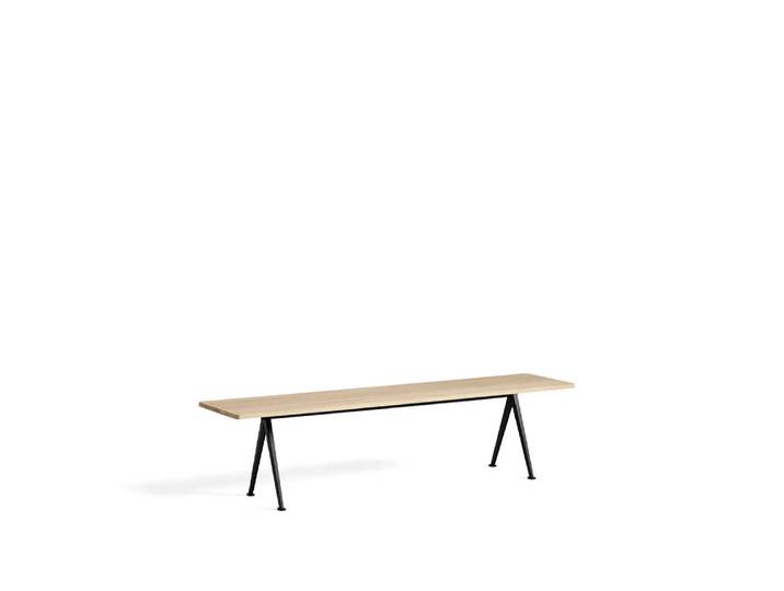 HAY Pyramid Bank Oak matt lackiert-190 cm-schwarzes Stahlgestell
