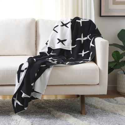 SAFAVIEH Alto 50 x 60 Inch Reversible Cotton Decorative Accent Throw