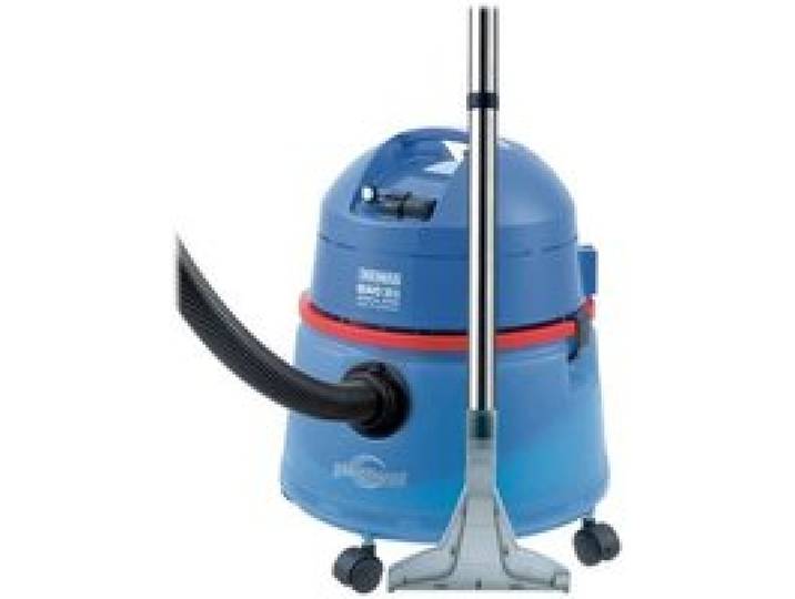 Aspirateur traineau Thomas Bravo 20 S Aquafilter - Filtrage deau - 1600 Watt - bleu