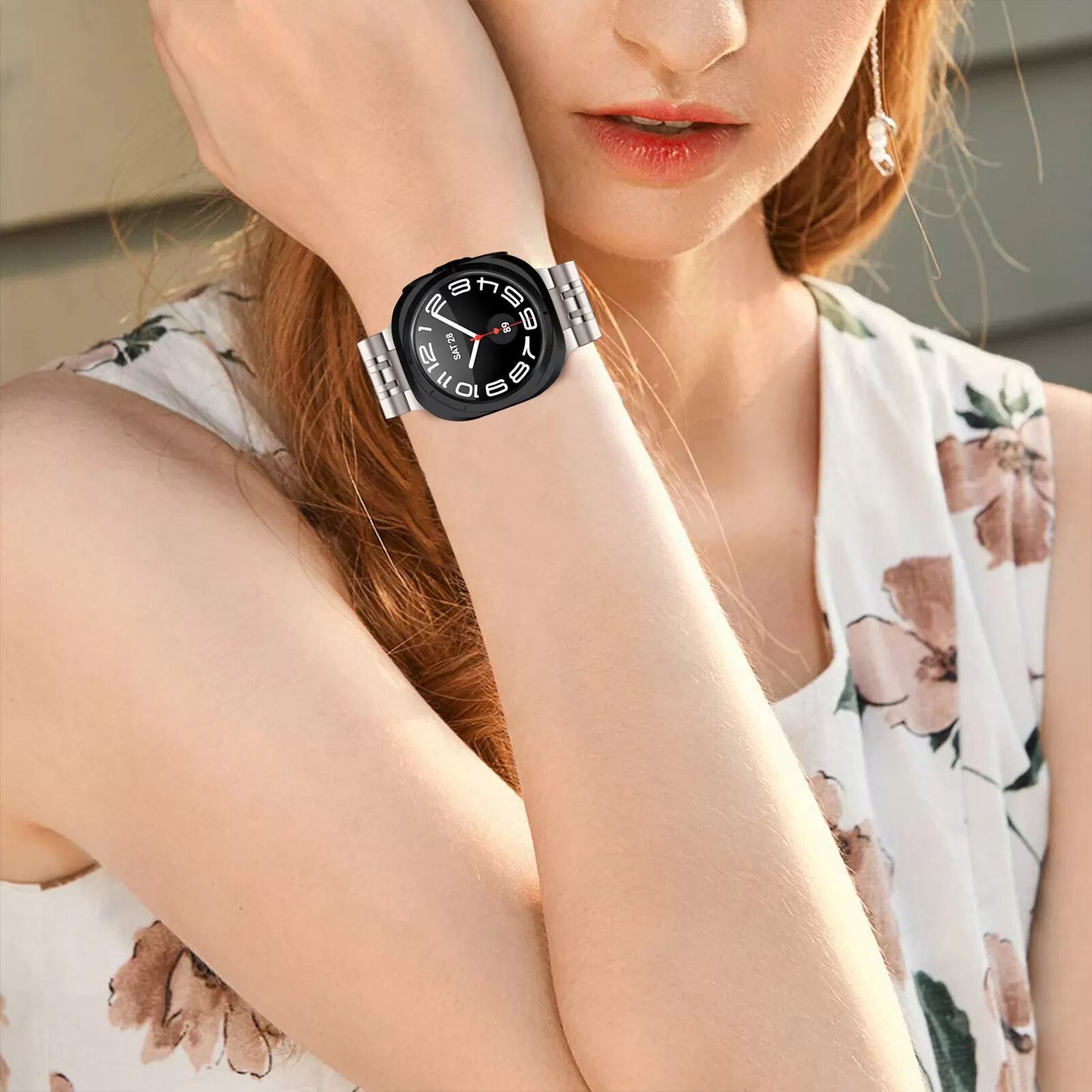 INF Kompatibel mit Samsung Galaxy Watch 8 Edelstahl Uhrenarmband - Integriertes Sieben-Perlen-Design Mehrfarbig