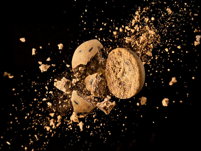 Bouillettes Delphin BreaX / NutCAKE Noix tigrée-scopex-maïs doux/16mm/300g Noix tigrée-scopex-maïs doux/16mm/300g