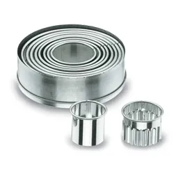 Lacor - 68069 - Set Mit 7 Teigausstecher, Rund, Glatt