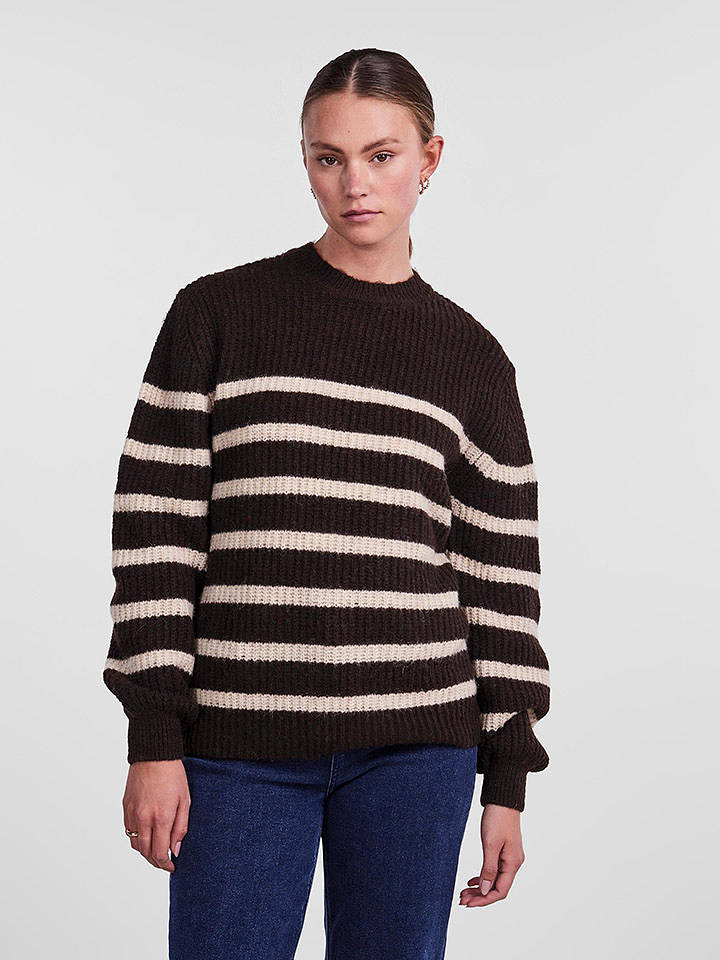 Pieces Pullover in Dunkelbraun/ Beige - M