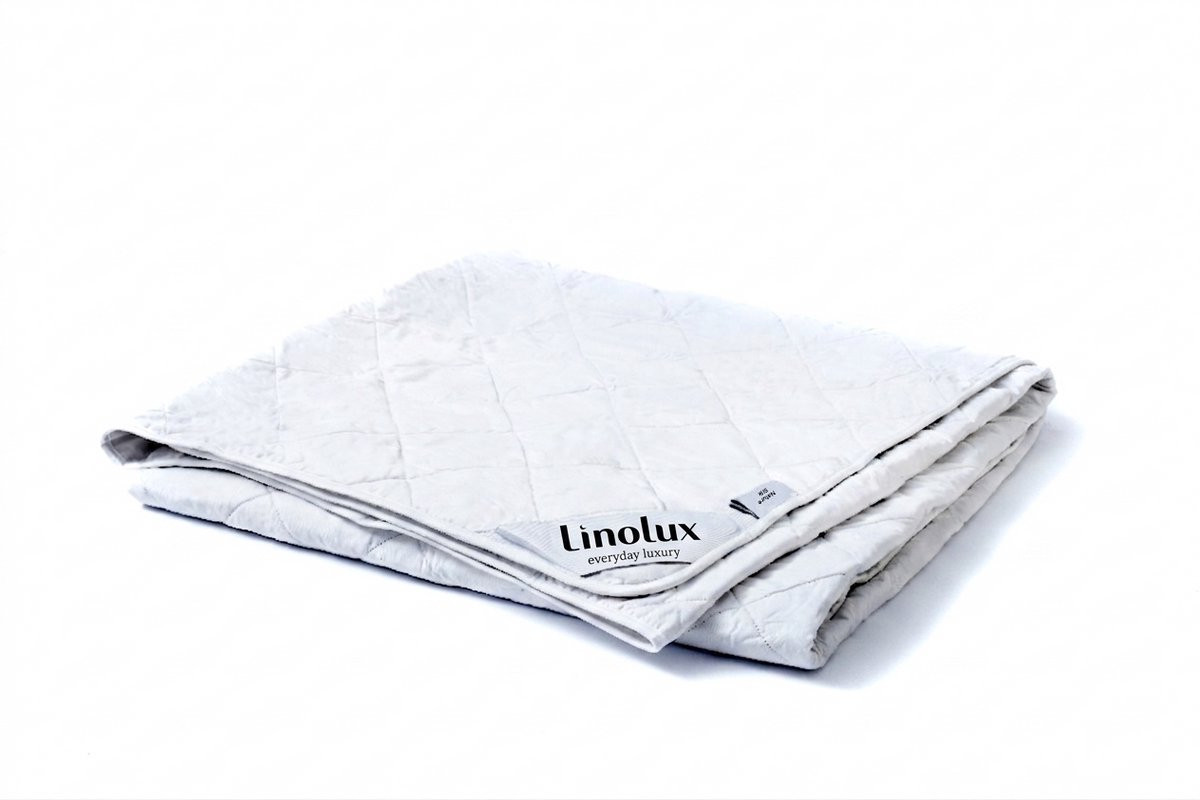 Linolux Zomerdekbed Nature Silk voor volwassenen 200x200 cm