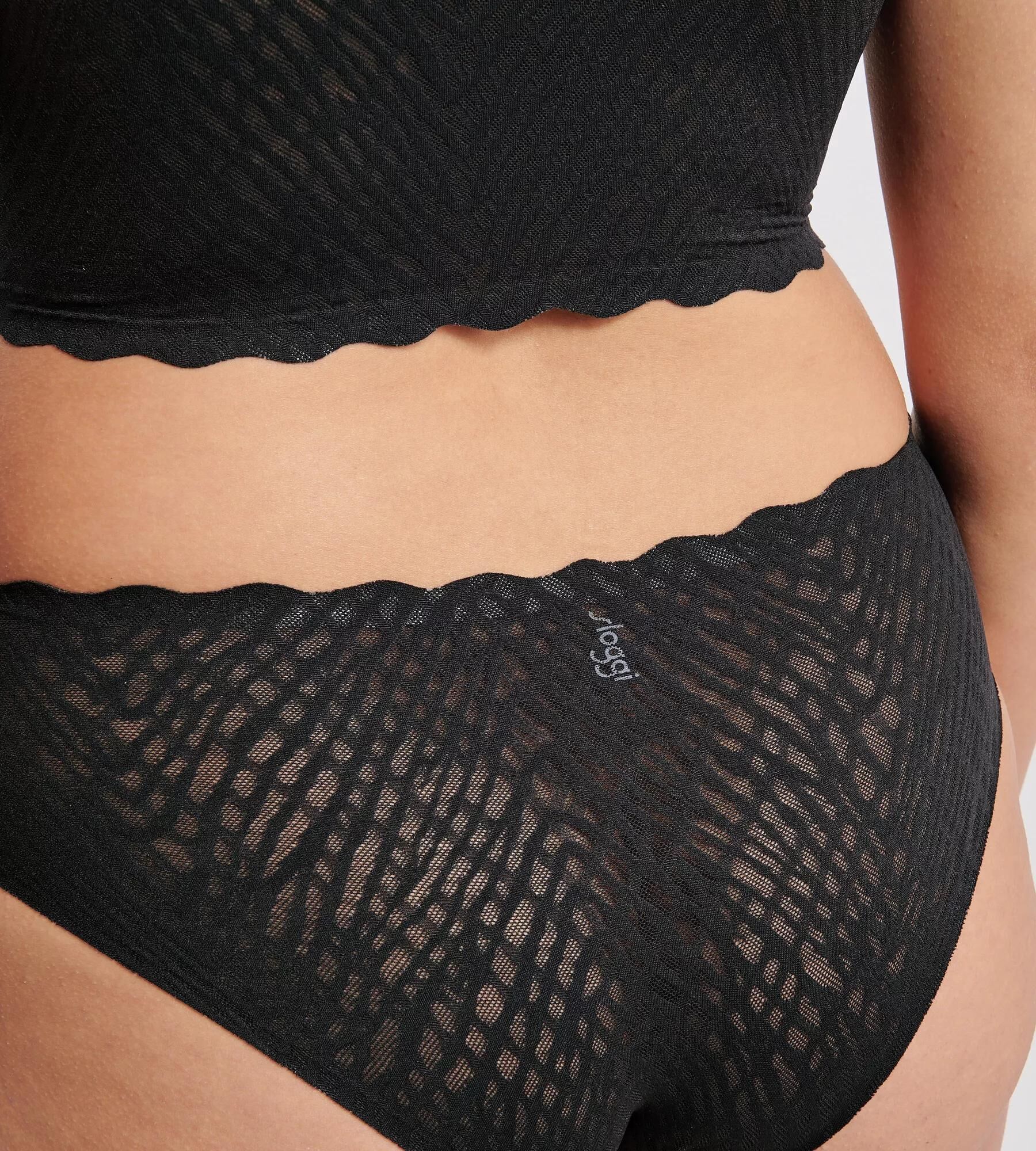 Hipster SLOGGI "ZERO Feel Bliss", Damen, Gr. XS, Spitze, schwarz, Spitze, Obermaterial: 76% Polyamid, 24% Elasthan, körpernah, Unterhosen Hipster, mit Stretch-Spitze, superweich, atmungsaktiv schwarz XS, Spitze
