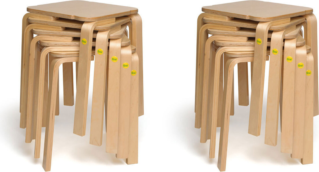 Set van 10 Erzi hockers van massief hout voor kinderen