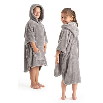 Badeponcho OTTO HOME "Lillou, für Kinder, ideal für Urlaub oder im Schwimmbad" Gr. 128, grau, 128/140, Microfaser, Hausmäntel, weich und kuschelig, Fleece, plüsch, Surfponcho