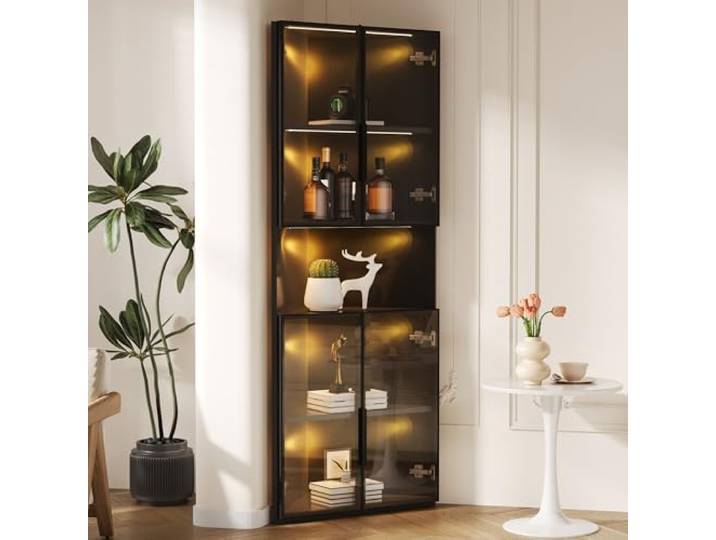 Merax Dreieckige Vitrine 62x32x160 cm mit Glasfront, LED-Beleuchtung und offenem Mittelbereich, für Sammlerstücke, Schwarz