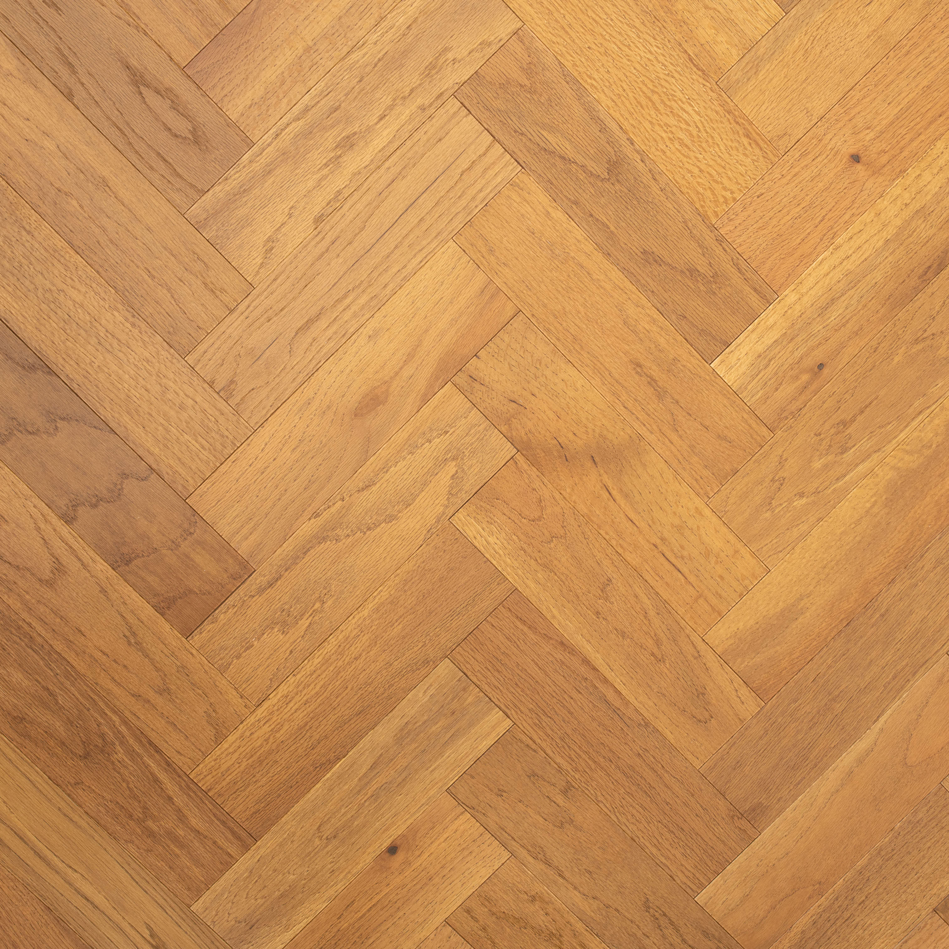 Luxury Flooring Herringbone Dark Engineered Oak Brushed & Oiled Flooring - 10mm x 300mm x 80mm
