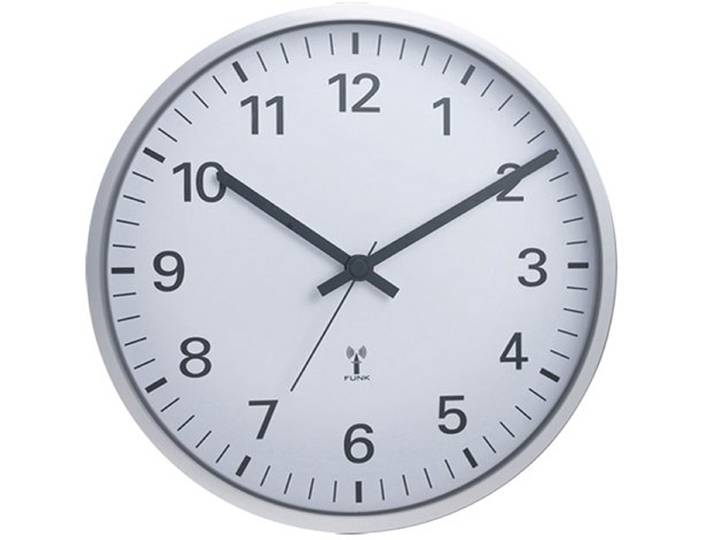 Technoline WT 8950 - Wandklok - Analoog - Rond - Kunststof Raam - Radiogestuurde tijdsaanduiding - Chroom