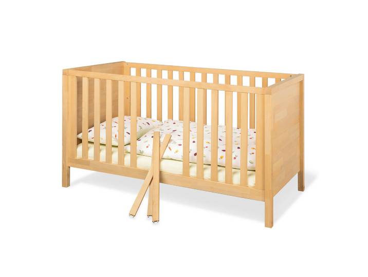 Pinolino Gitterbett Enno, Buche, Holz, Buche, vollmassiv, 149x85x77 cm, zum Juniorbett umbaubar, höhenverstellbar, Sprossen mit Normabstand, Aufbauanleitung im Karton, Lattenrost inklusive, Schlupfsprossen, Babymöbel, Babybetten, Gitterbett