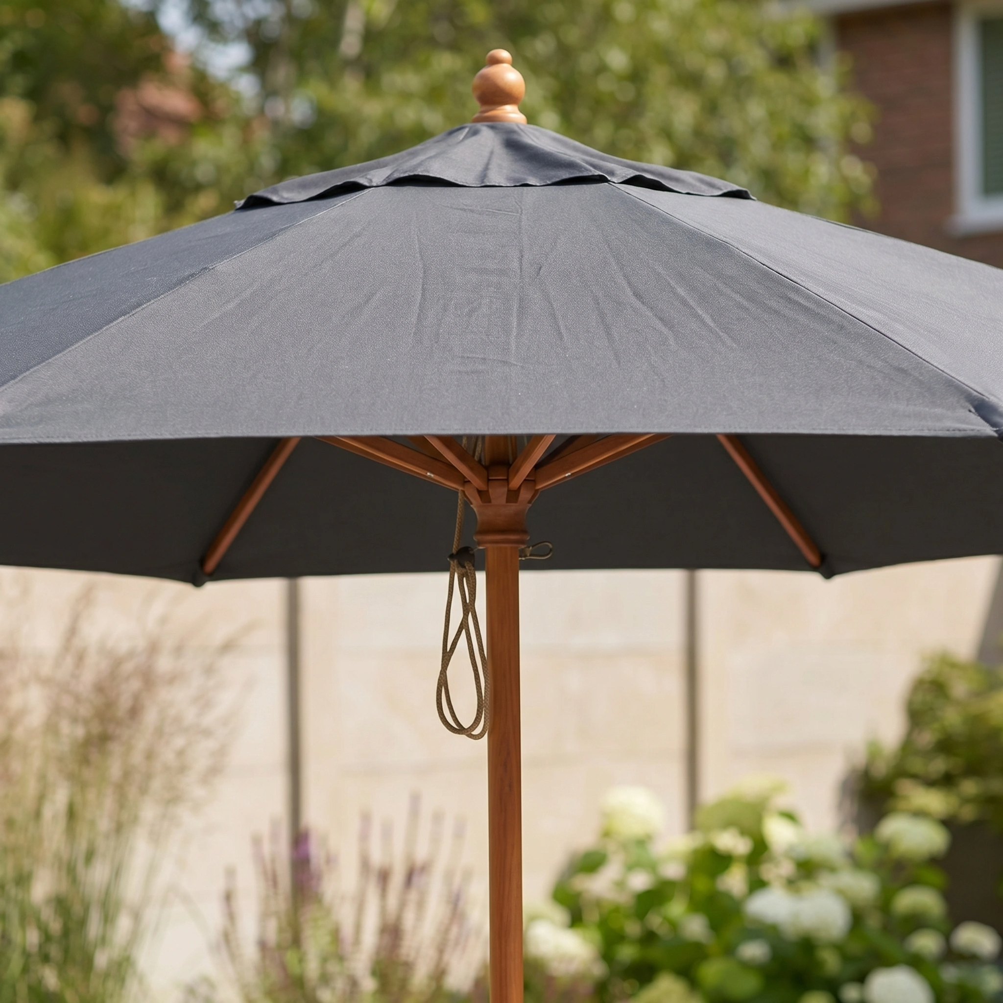 Harbour Lifestyle Kratos 2.5m Round Wooden Parasol in Grey