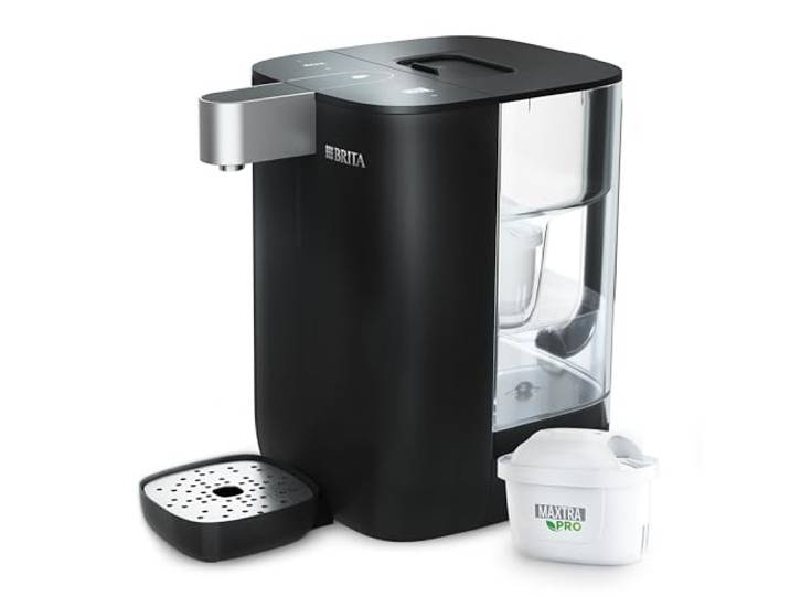 BRITA YOURCE mini Heißwasserspender für zuhause (4 Liter) schwarz Tassenvolumen-, Temperatureinstellung, bakterienfreies Wasser dank UV-C-Technologie, MAXTRA PRO Extra Kalkschutz Wasserfilter