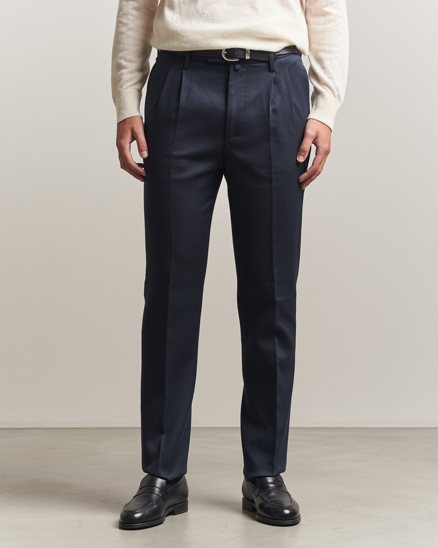 Jacob Cohën Lucas Pleated Cotton Gabardine Trousers Navy men W36 Blå