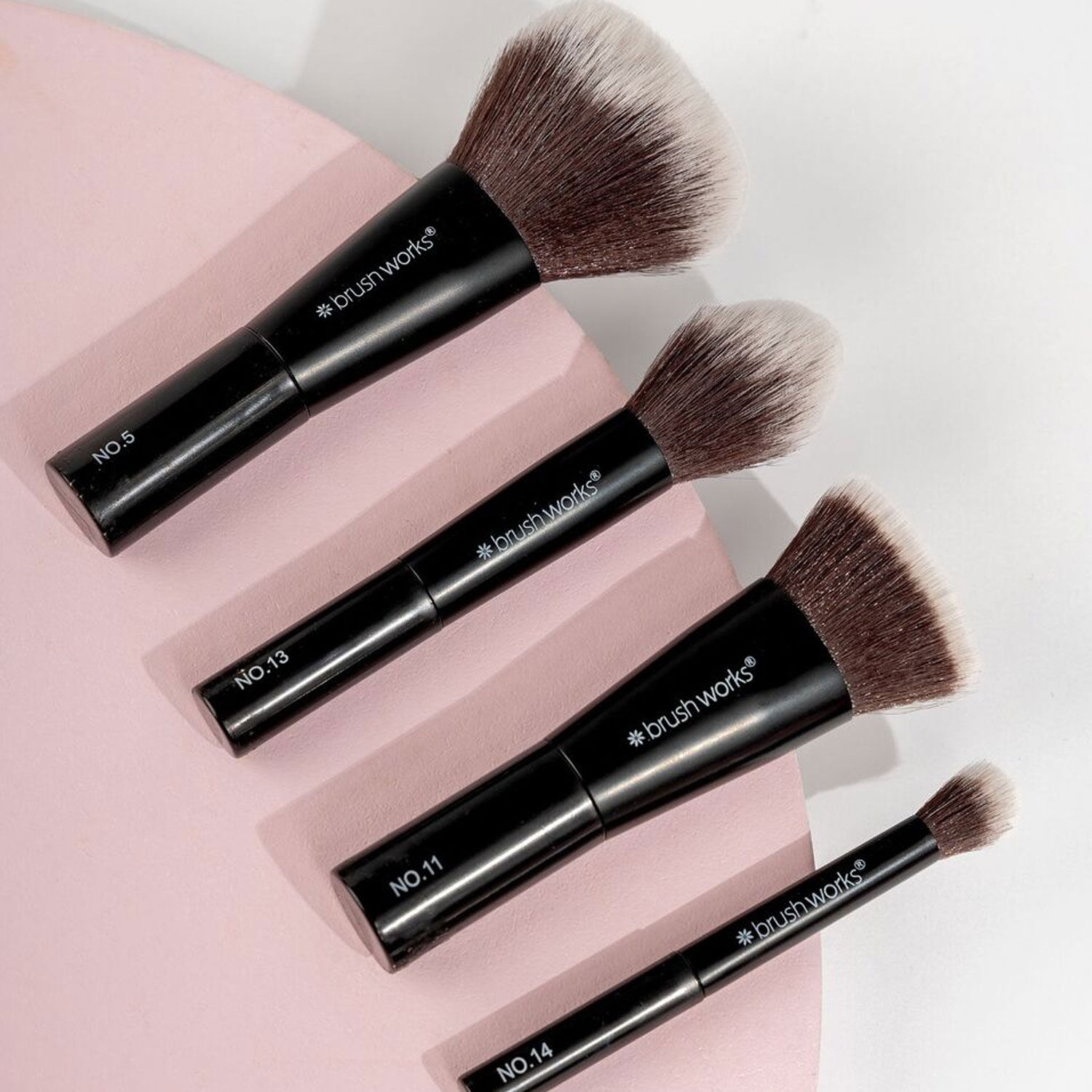 BRUSHWORKS On The Move Makeup Minis Gift Set