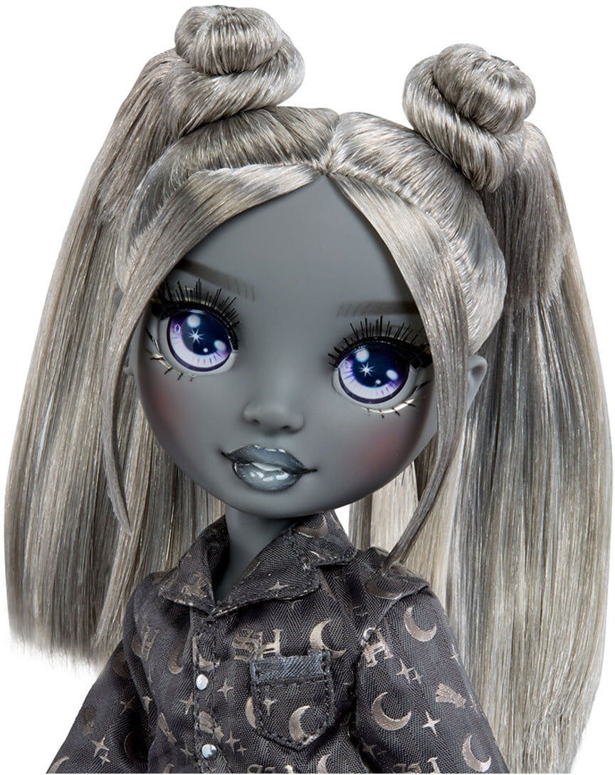 MGA Entertainment Shadow High Girls' Night Luna Madison Fashion Doll Pyjama Outfit, grey, articulated design