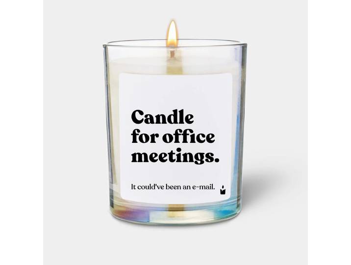 Duftkerze Flowery Candle for office meetings. It could've been an e-mail.