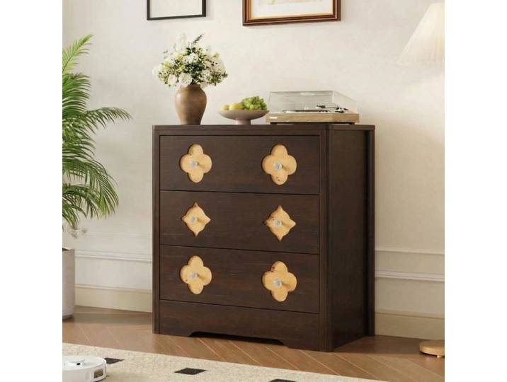 Koioplie Commode haute de chambre en bois style bohème rotin 3 tiroirs finition chêne naturel pour salon ou entrée Brown