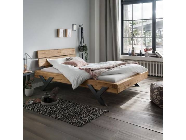 HOMELIV. Balkenbett Lizzano Komfort Wildeiche Massivholz