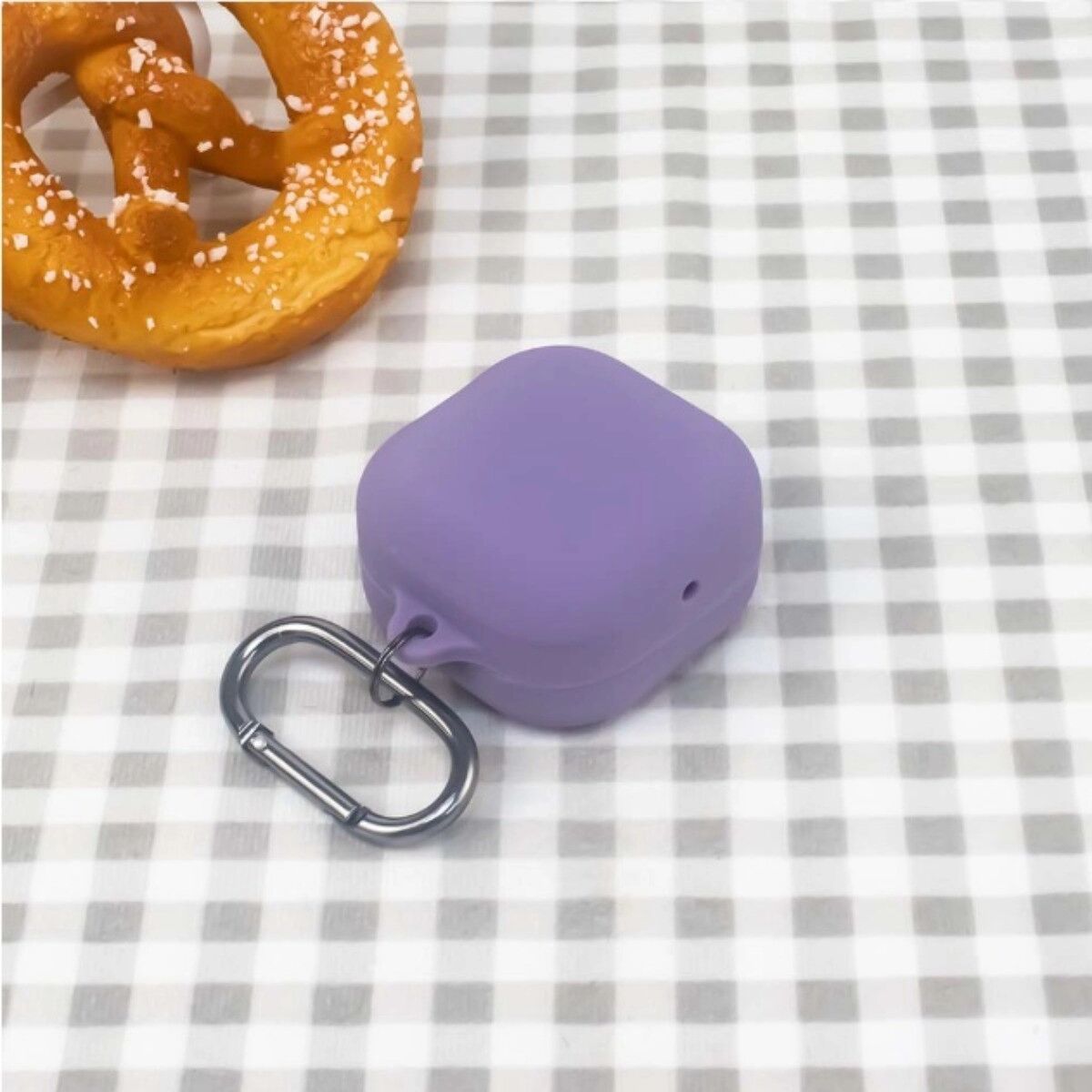INF Silikon-Schutzhülle kompatibel mit Samsung Galaxy Buds 4 Pro und Galaxy Buds 4 — wasser- und schweißresistent, waschbar, Violett