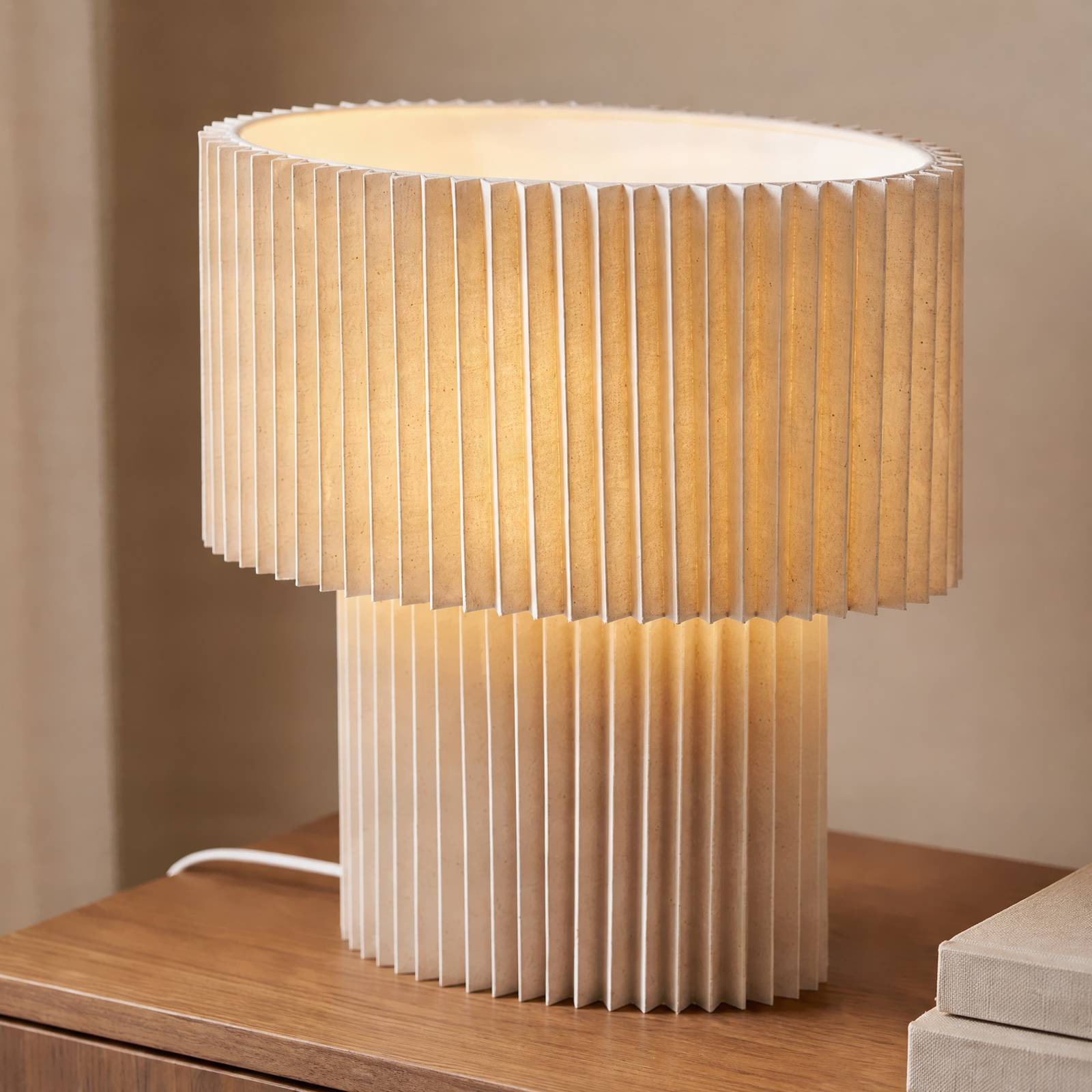 Tischlampe Tazia Lindby, creme / amber, für Wohn- / Esszimmer, Textil / Stoff / Seide, Tischlampe