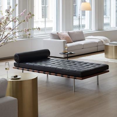 HCD Modern Pavilion Criss Cross Day Bed
