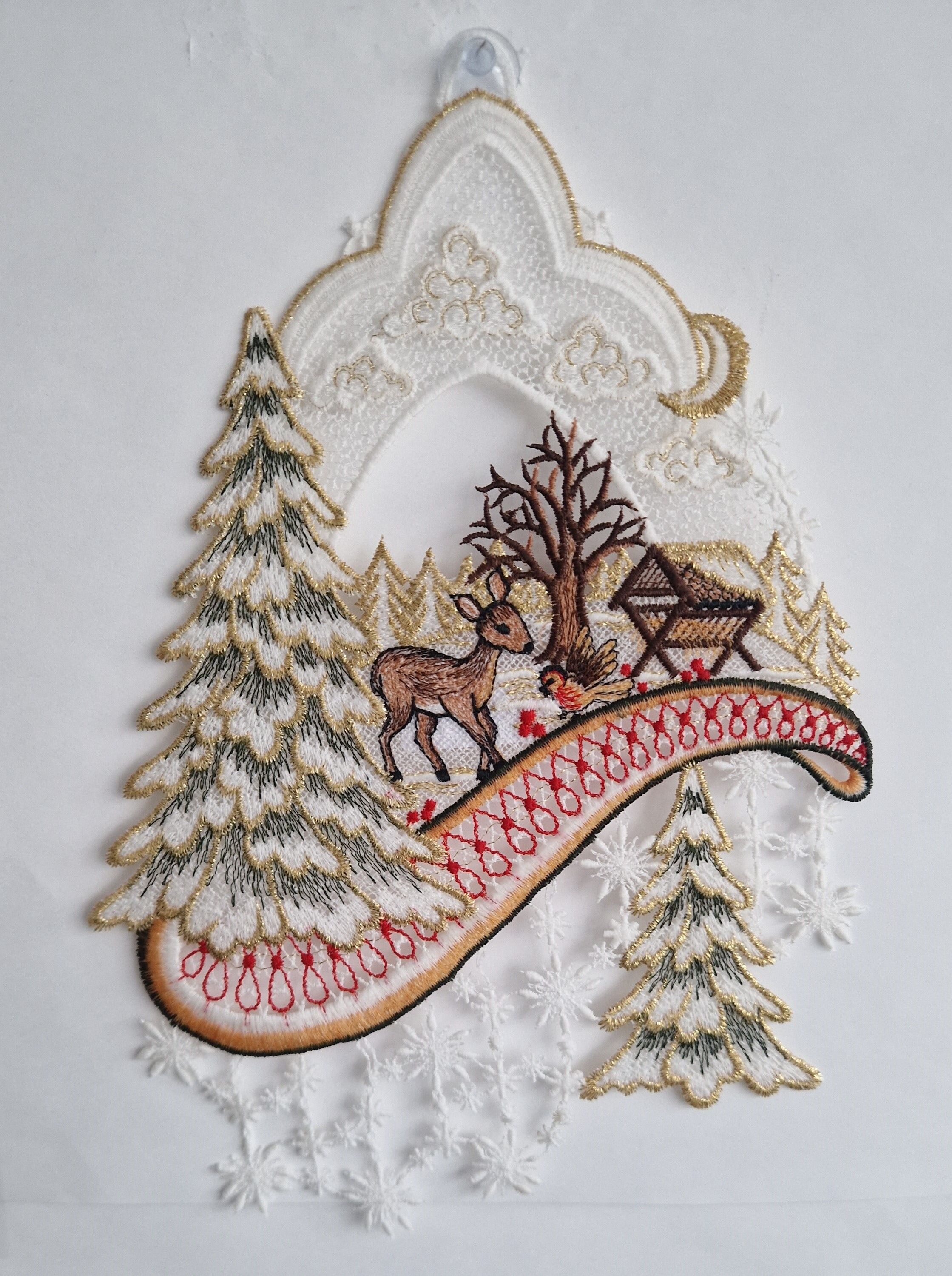 Fensterbild STICKEREIEN PLAUEN "Fensterbild Reh im Wald", weiss (bunt), Polyester, Fensterbilder, Fensterbild, echte Plauener Stickerei bunt Einheitsgröße