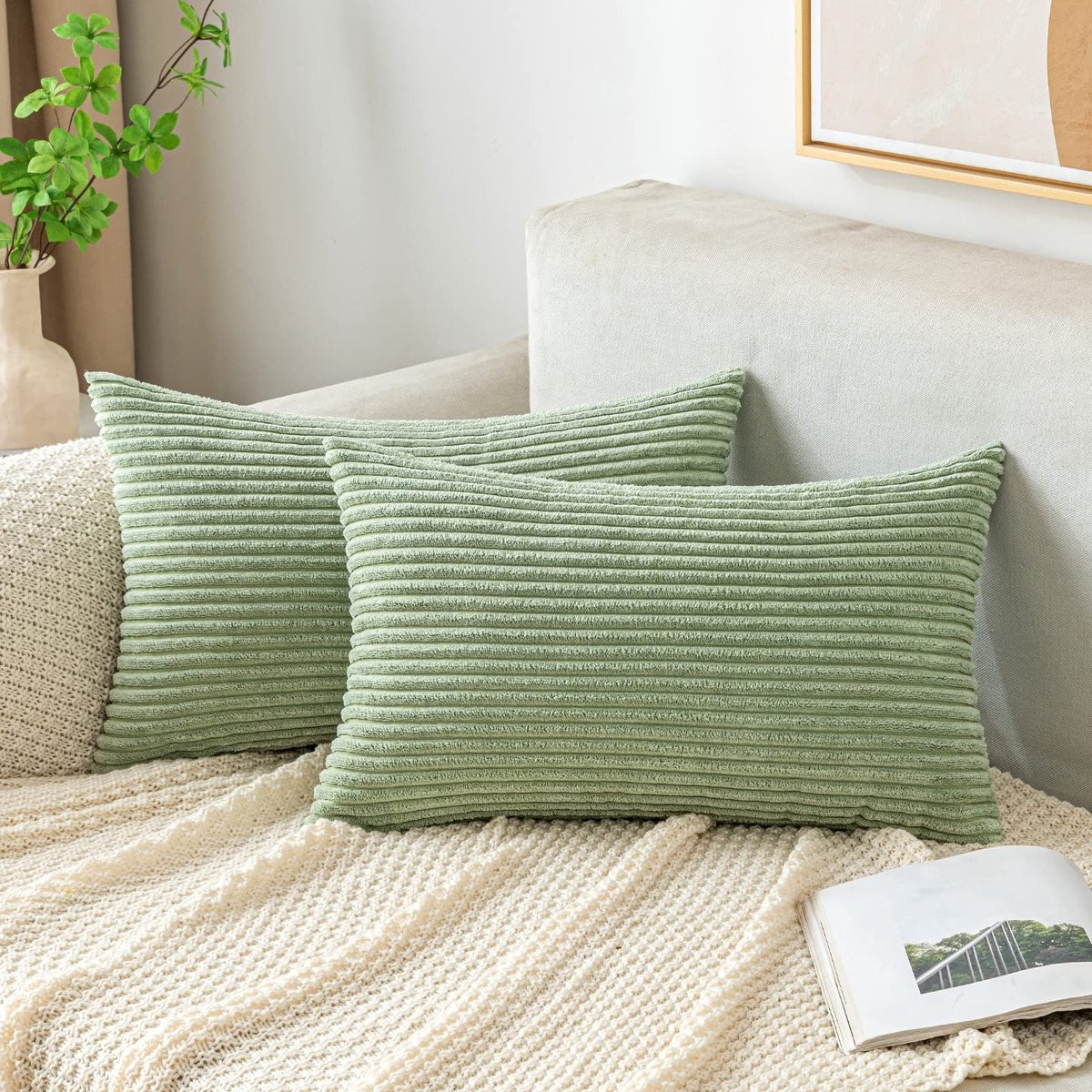 Golden Crown Kussensloop Corduroy Bonengroen 30 x 50 cm