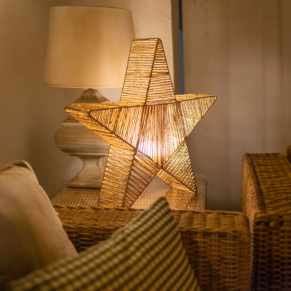 Newgarden Rattan Vloerlamp Bruin met LED en Oplaadbare Accu IP54 Hoogte: 60 cm