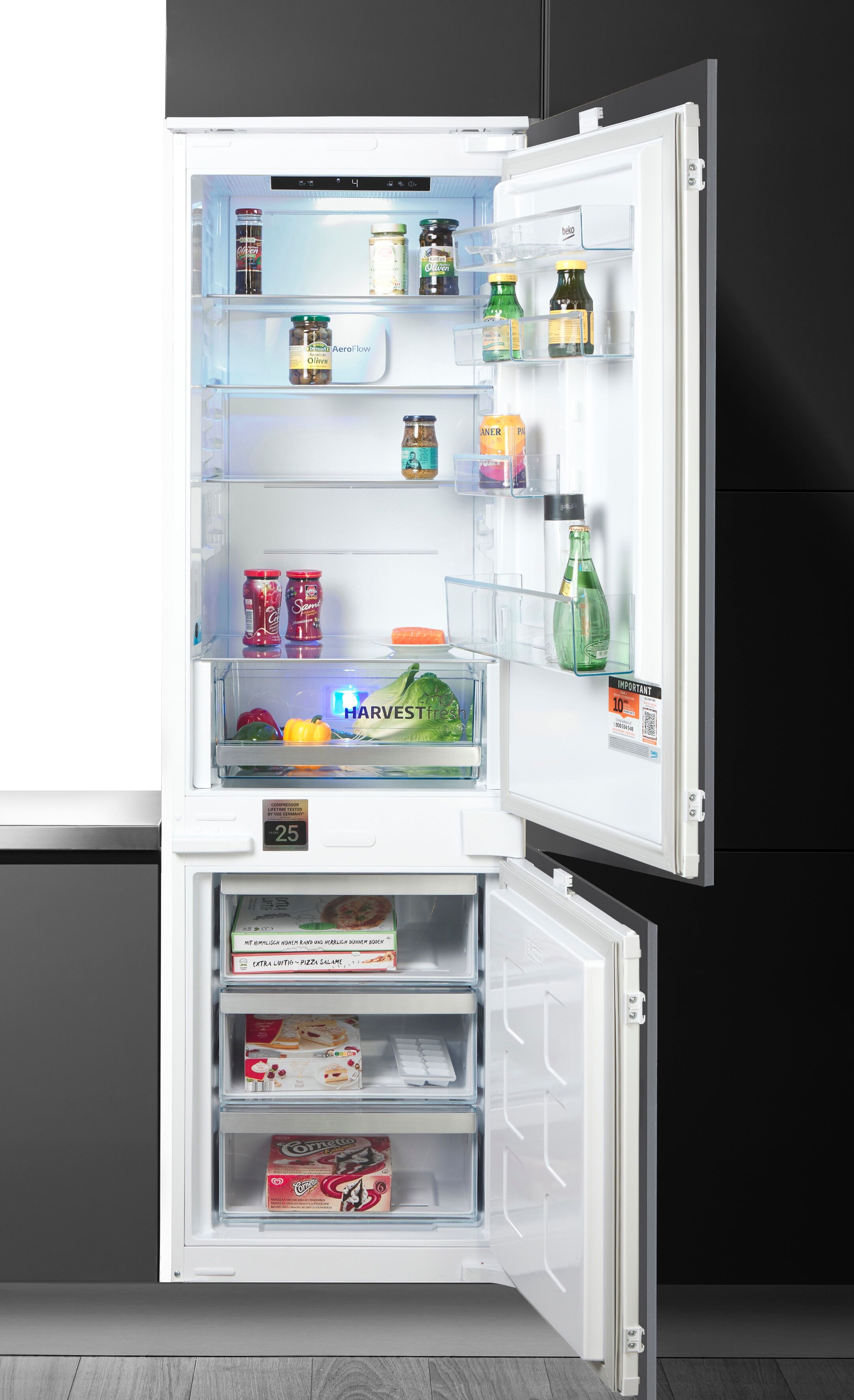 Beko Einbaukühlgefrierkombination "B5BCNA295HS", Energieeffizienz: D, weiß, B:54cm H:177,5cm T:55cm, Kühlschränke, HarvestFresh, NoFrost & ProSmart – Frische trifft Effizienz, Einbaukühlgefrierkombination