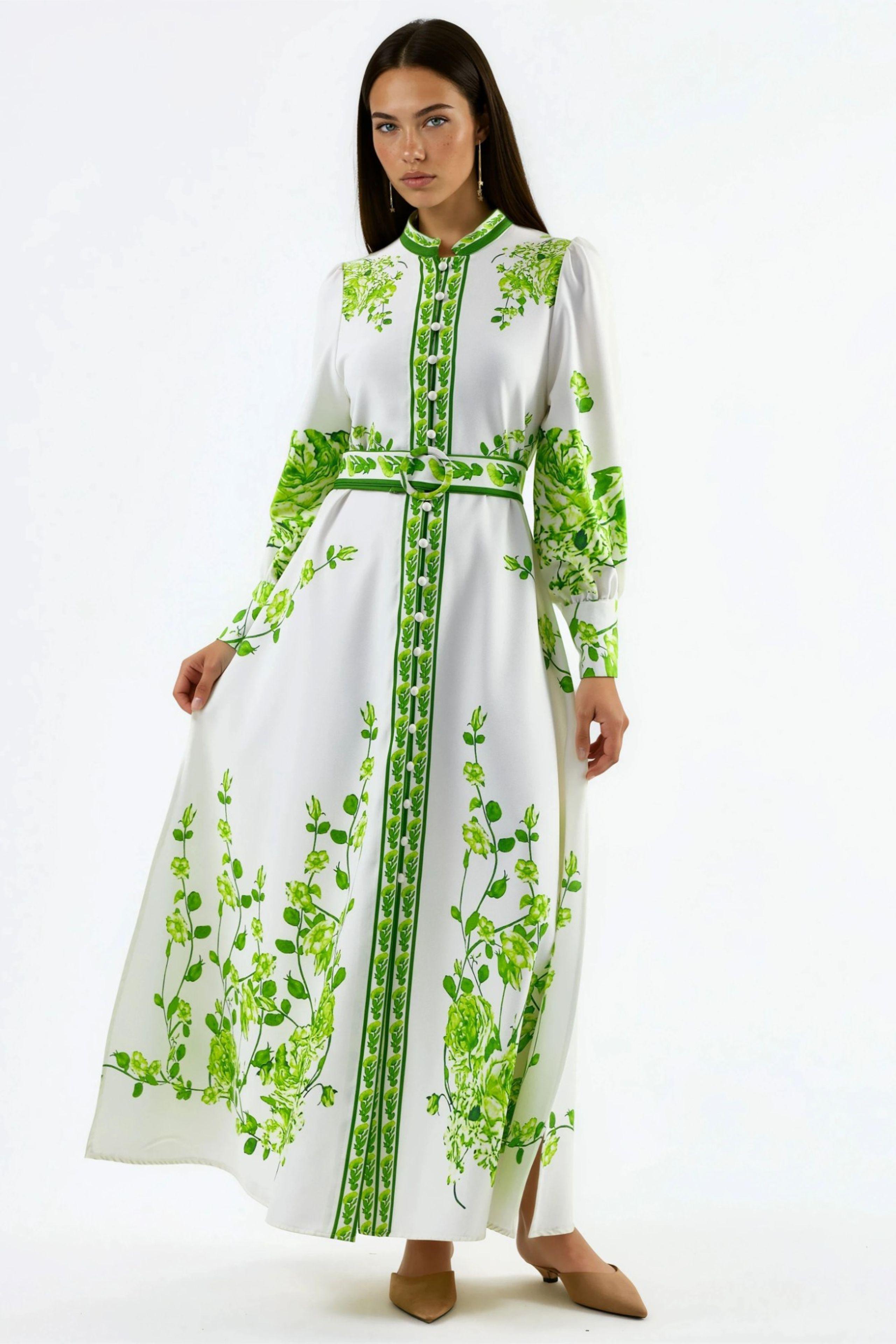 Blumiges Langarm-Maxikleid mit Gürtel und Mandarin-Kragen