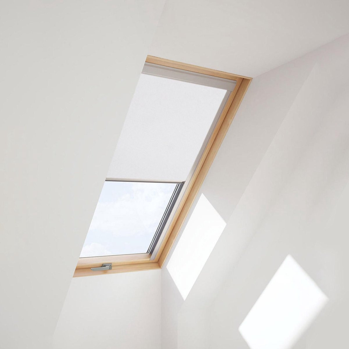 Contrio Verduisterend Rolgordijn voor VELUX Dakramen, C02, Wit