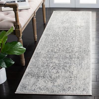 SAFAVIEH Evoke Quinn Vintage Distressed Rug